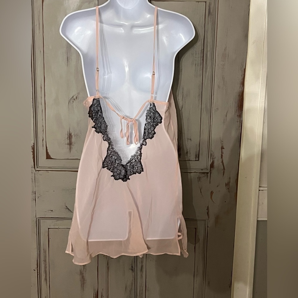 Elegant Sexy Victoria’s Secret slip gown S pink black lace - Picture 2 of 3